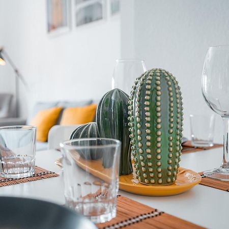 Qh Plaza San Isidro Apartment Гранада Екстериор снимка
