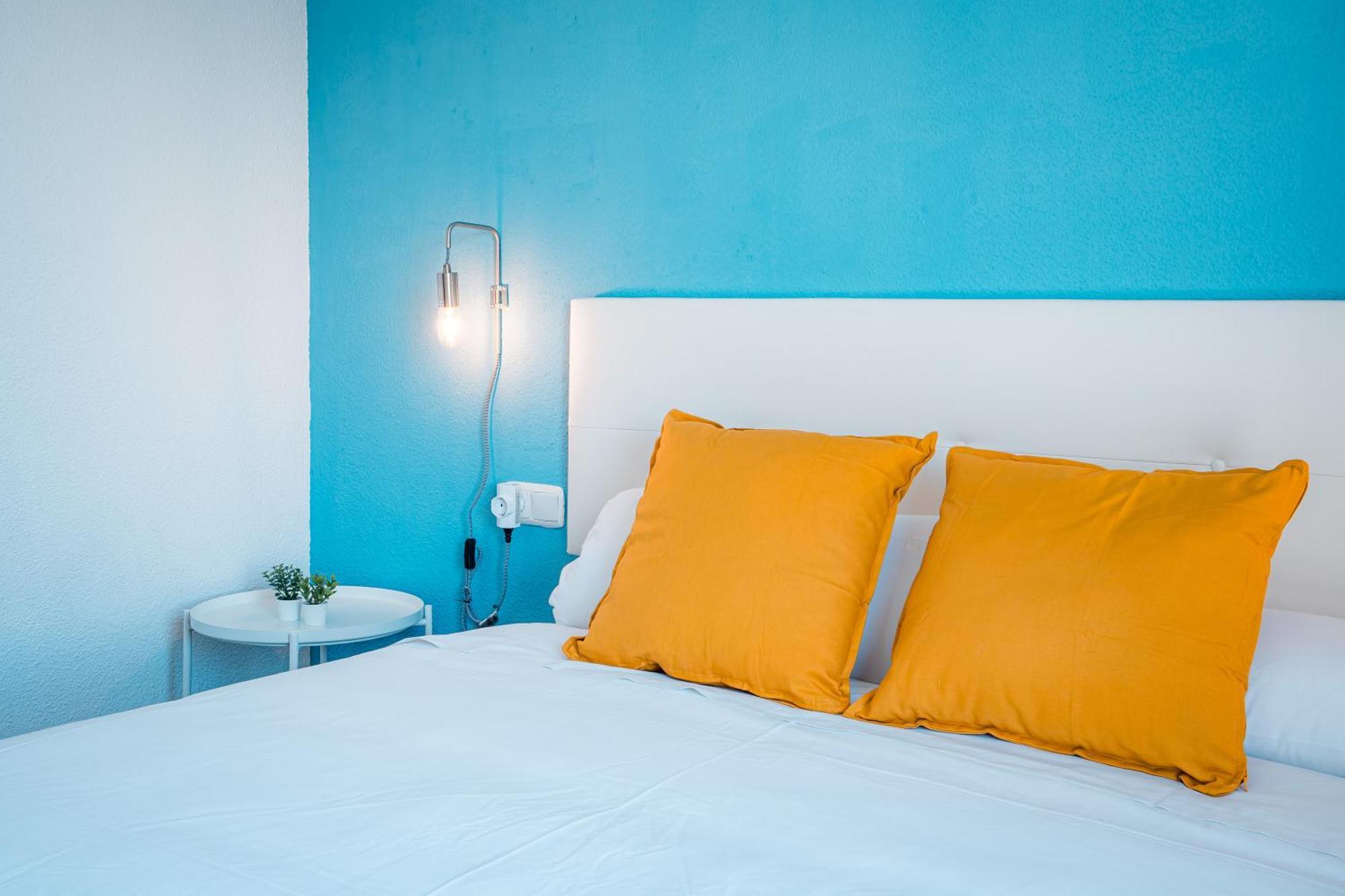Qh Plaza San Isidro Apartment Гранада Екстериор снимка