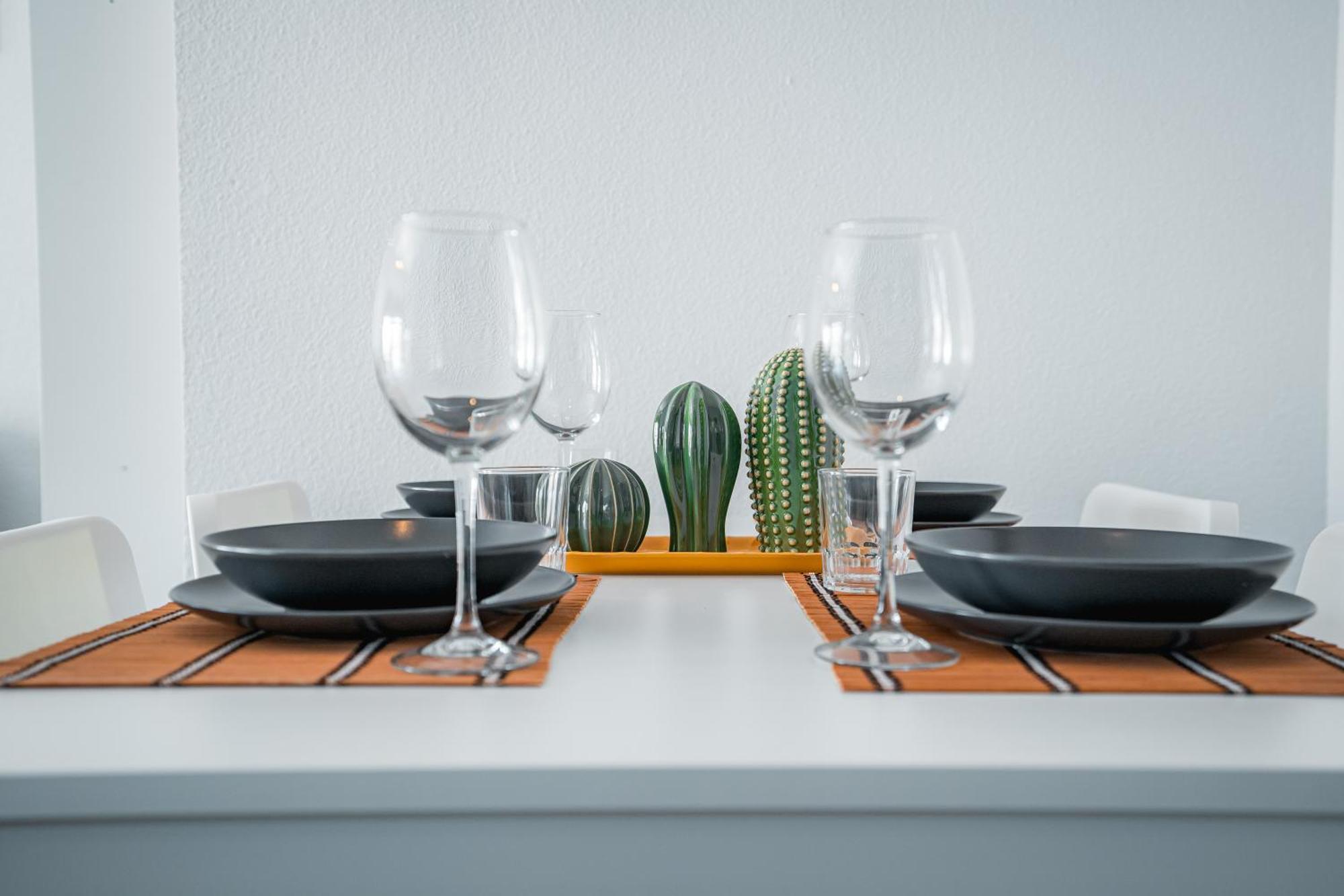 Qh Plaza San Isidro Apartment Гранада Екстериор снимка